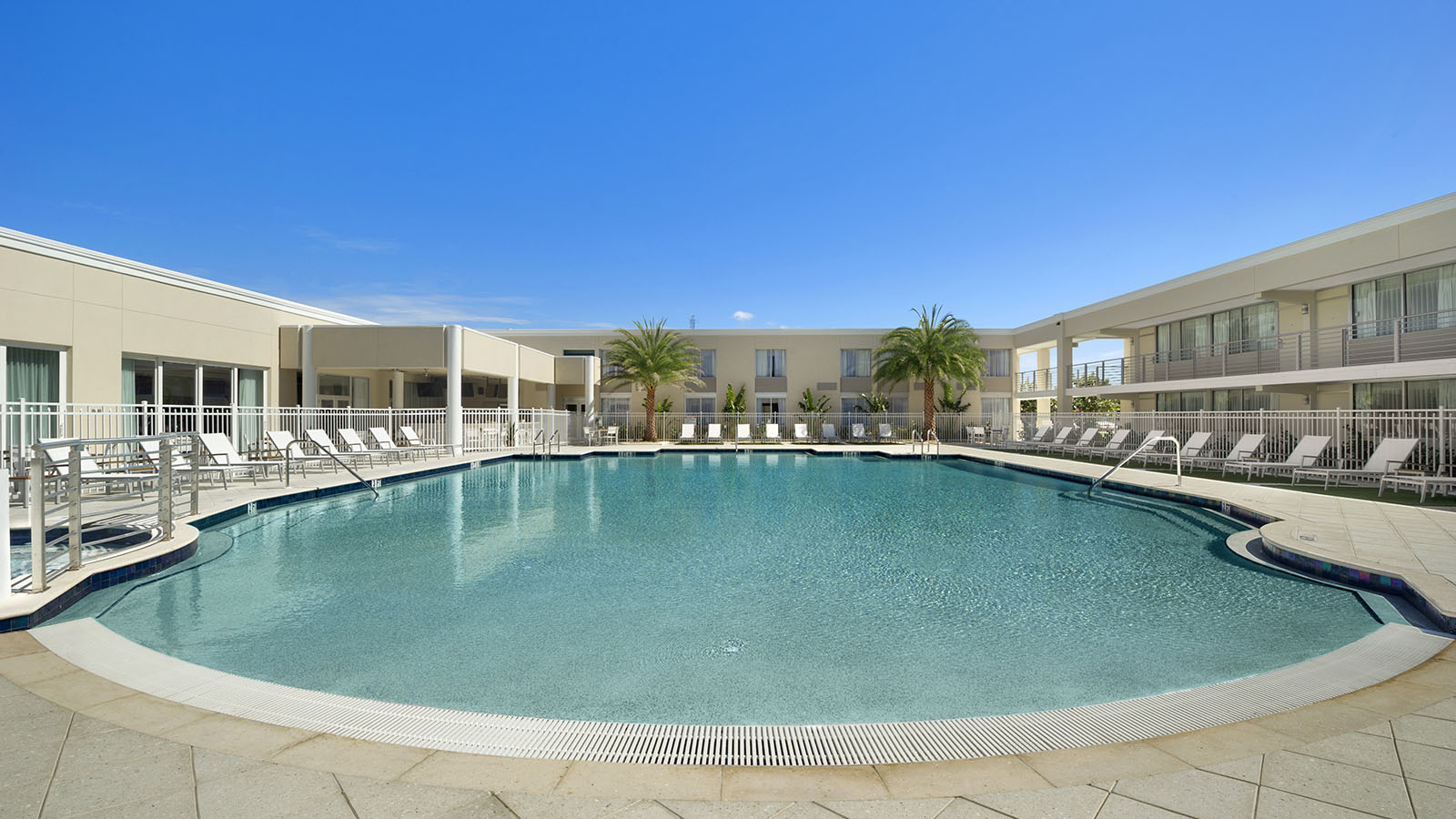 The Venezia Resort Venice Hotel Near Beach